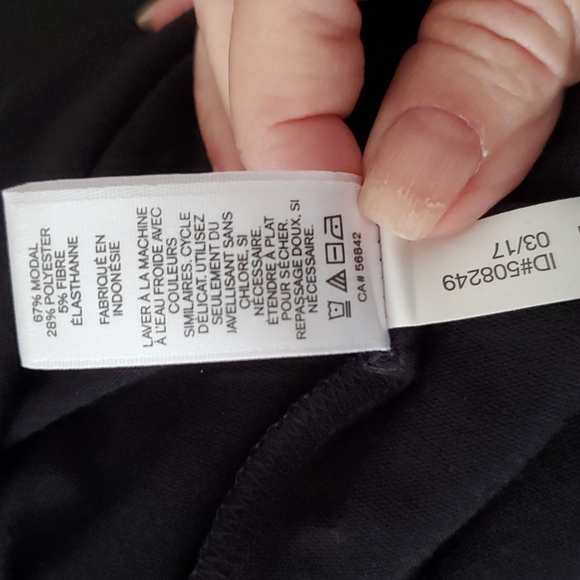 NWT Express black halter with keyhole neckline - Picture 7 of 7